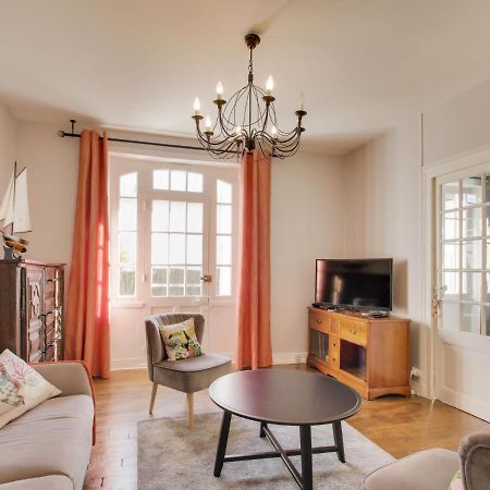 Holiday Home Le Petit Biyou By Interhome Ντινάρ Εξωτερικό φωτογραφία